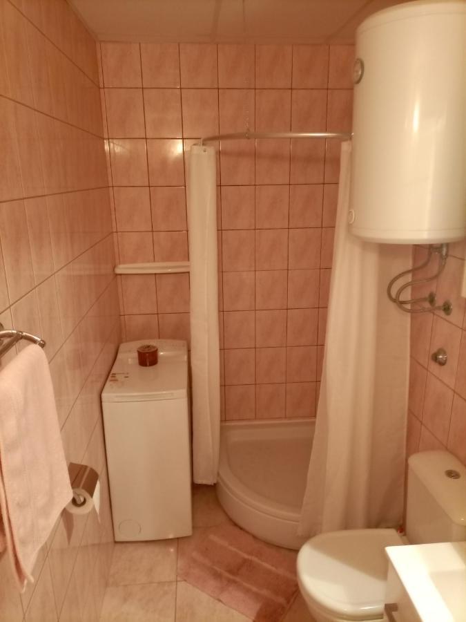 Studio Apartment Lile ตริสเตนิก ภายนอก รูปภาพ