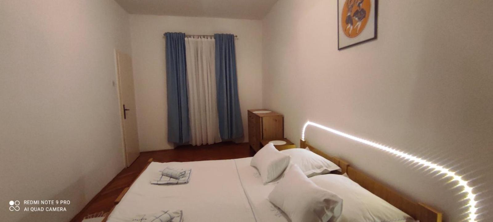 Studio Apartment Lile ตริสเตนิก ภายนอก รูปภาพ