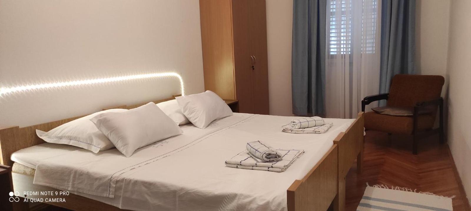 Studio Apartment Lile ตริสเตนิก ภายนอก รูปภาพ