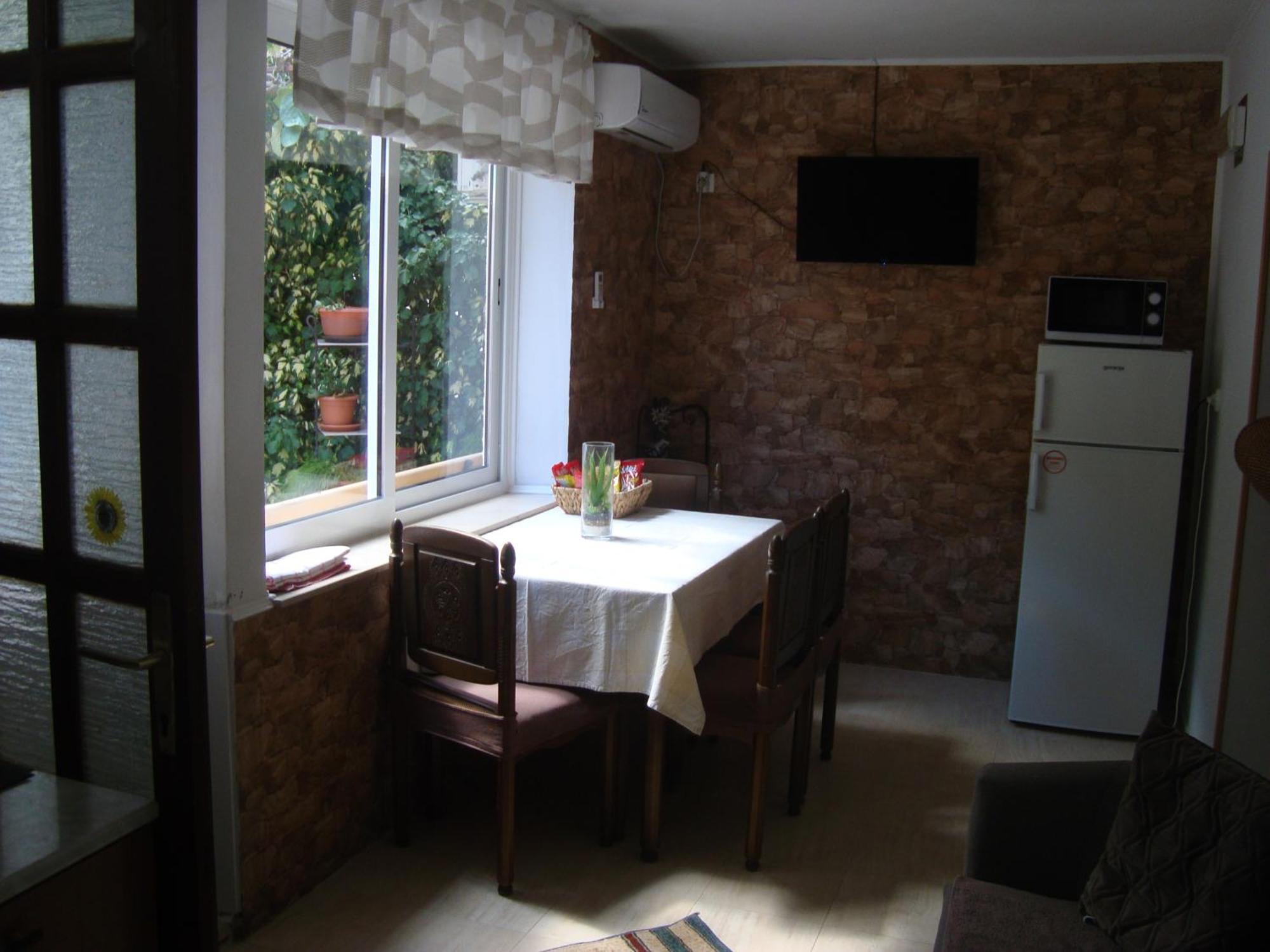 Studio Apartment Lile ตริสเตนิก ภายนอก รูปภาพ
